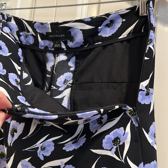 Ann Taylor wide leg high rise floral pants poppy print size 4 - Picture 6 of 14